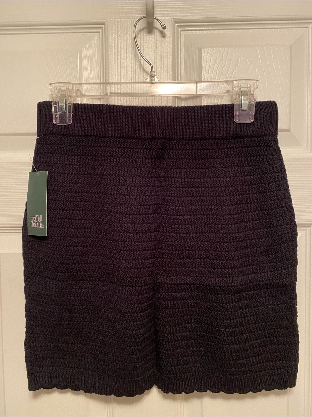 Wild Fable Black Knit Skirt with Red Cherry Embroidery…size M - Picture 2 of 5